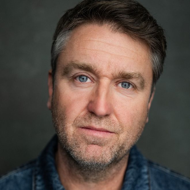 Daniel Casey headshot